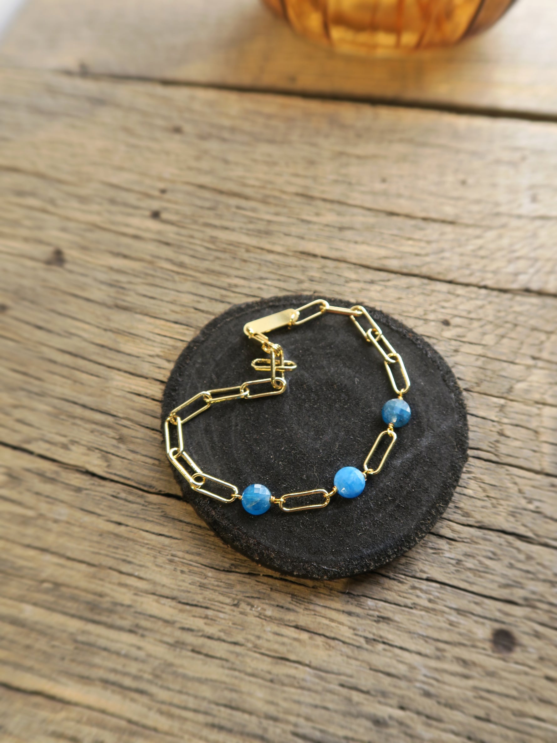 Bracelet chaine rectangle isis pierres fines apatite - Hirondelle Bijoux