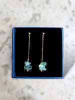 Boucles d'oreilles légères féminines cristaux de pierres vertes et dorées