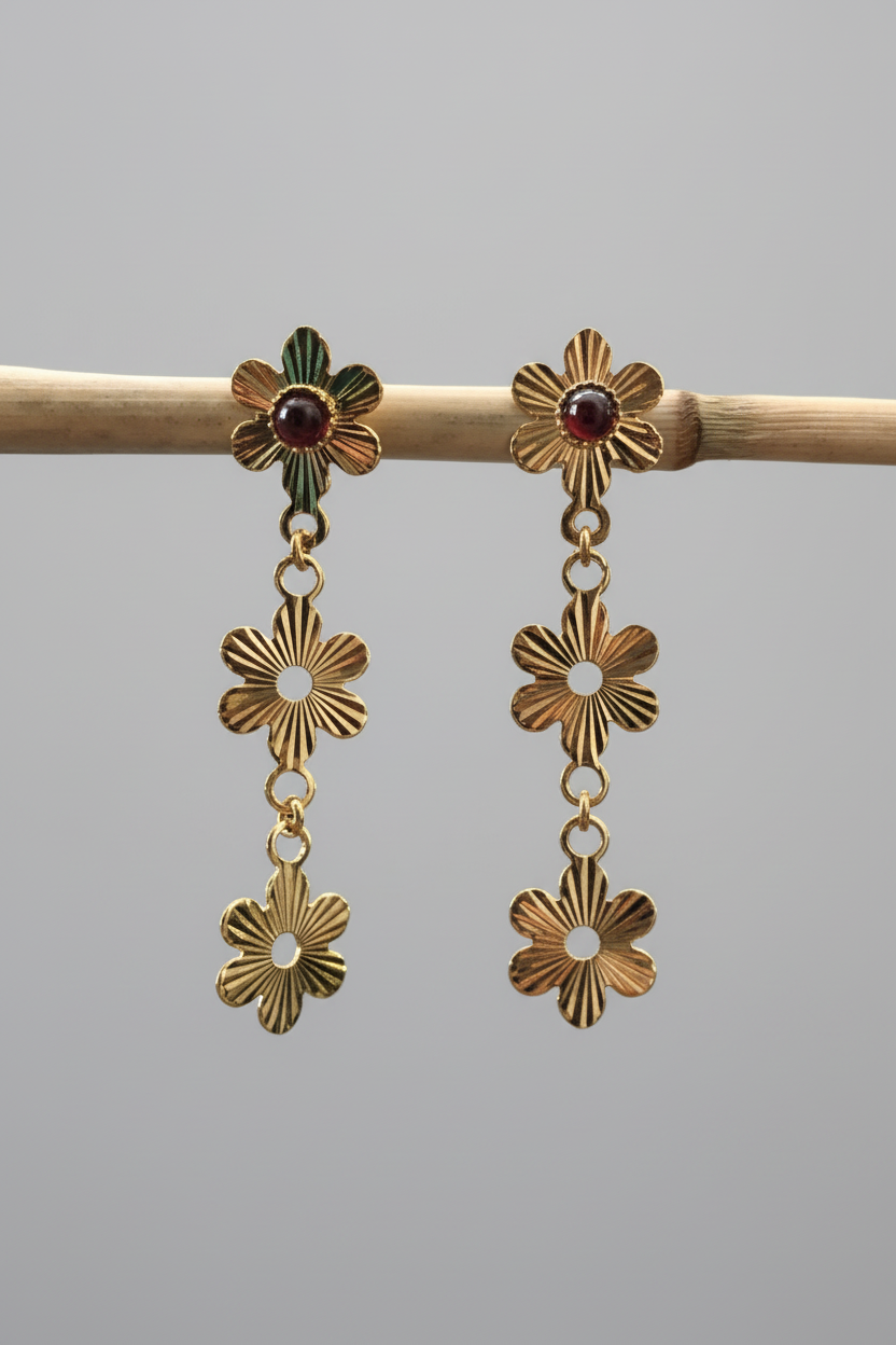 boucles d'oreilles pendantes légères motif fleur 