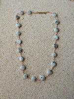Collier cordon noué et pierre de jaspe