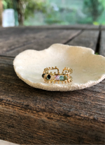 bague ouverte et ajustable dorée en acier inoxydable, et tourmalines multicolores