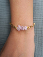 bracelet en chaine rectangulaire et cristaux de pierres d'amétrine