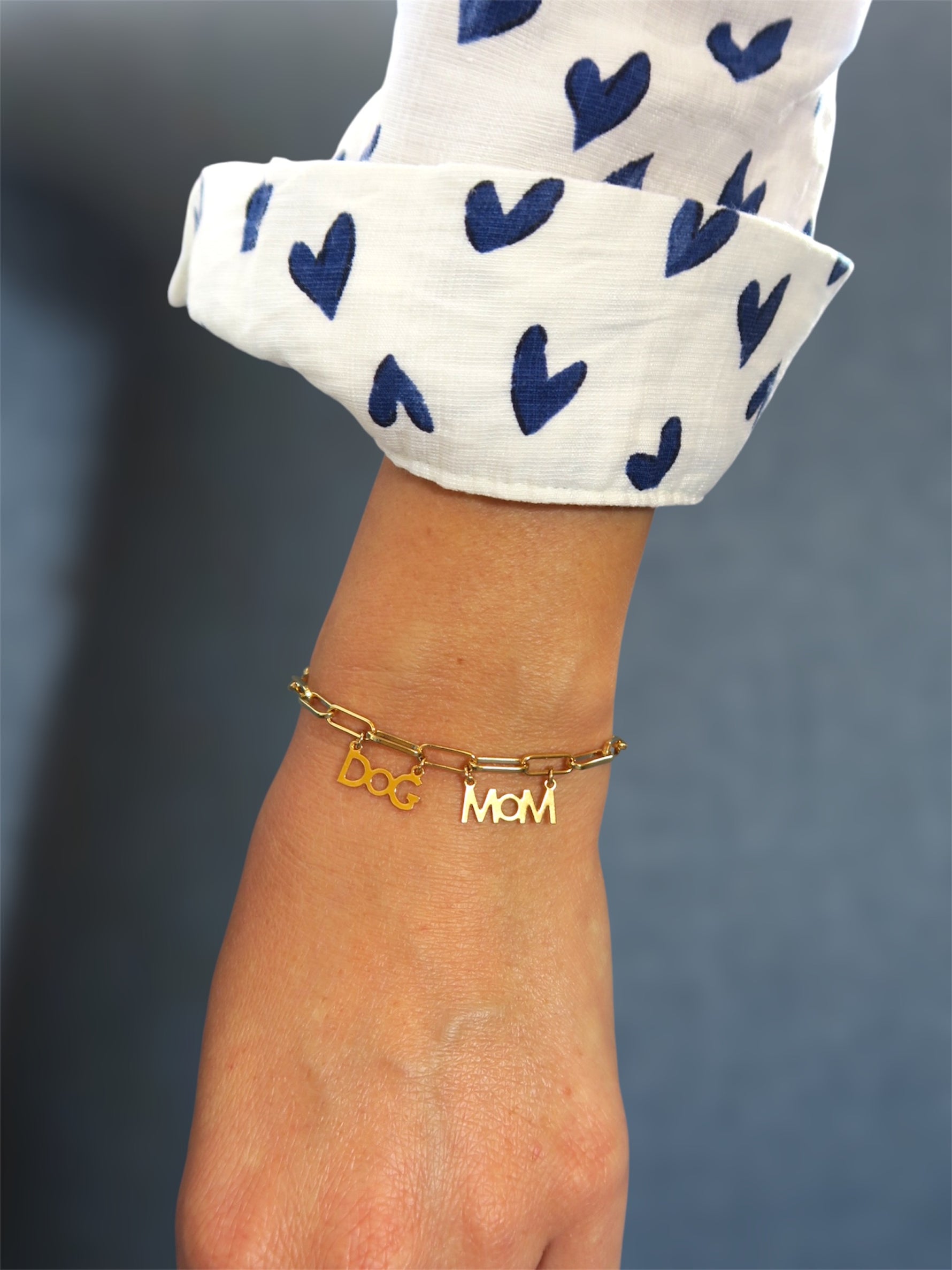 bracelet pour femme chaine rock and roll destinée aux maman de chiens.