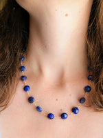 collier mi long porte bonheur lapis lazuli sur cordon