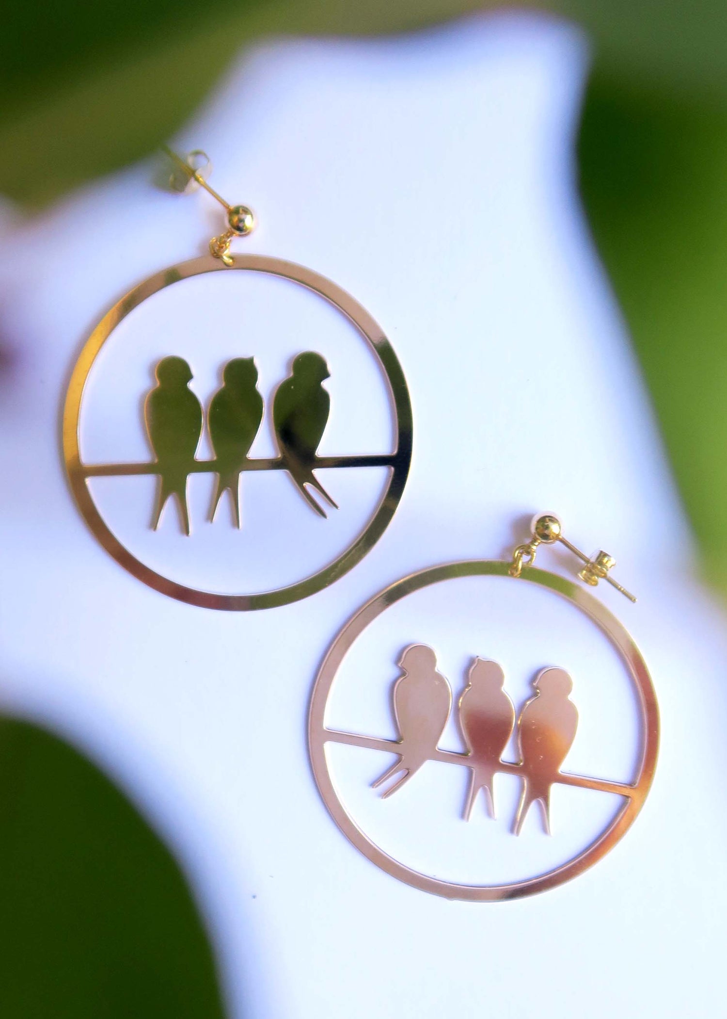 Créoles trois hirondelles dorées bijoux fins et légers - Hirondelle Bijoux